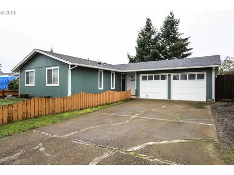 4425 Marcum Ln, Eugene, OR 97402