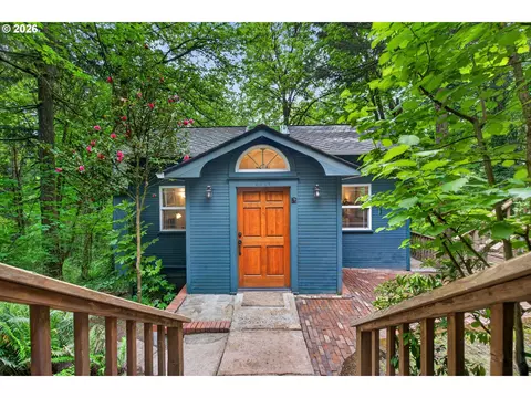 3119 SW Dosch Rd, Portland, OR 97239
