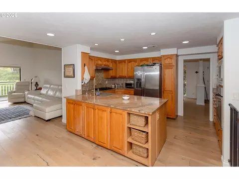 Kitchen - 2496 Panorama Dr, Eugene, OR 97405 photo 1 of 5