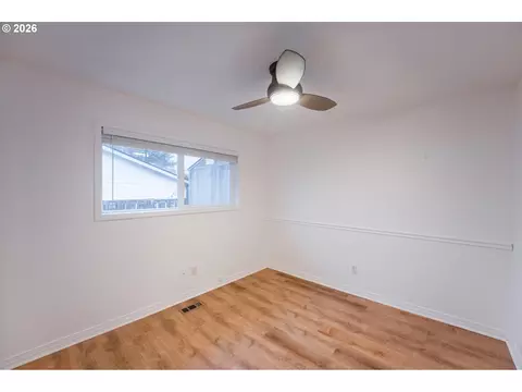 Bedroom - 2320 NE Rene Ave, Gresham, OR 97030 photo 1 of 3