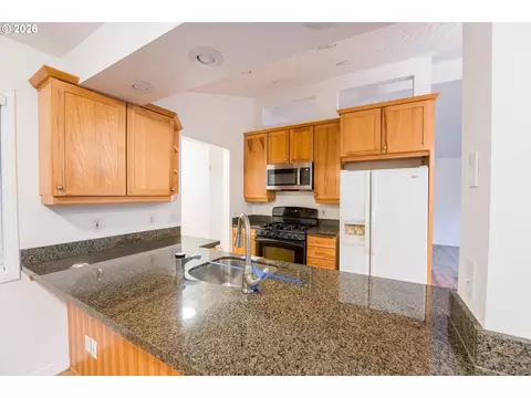 Kitchen - 2320 NE Rene Ave, Gresham, OR 97030 photo 2 of 4