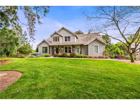 22795 NE Hidden Springs Rd, Dundee, OR 97115