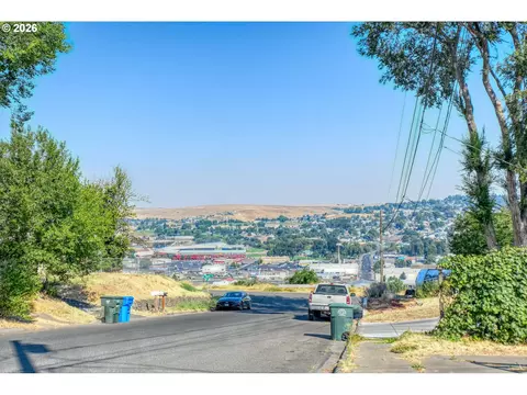 Other - 810 SW 10th St, Pendleton, OR 97801 photo 7 of 7