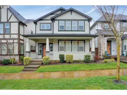 28828 SW Geneva Loop, Wilsonville, OR 97070