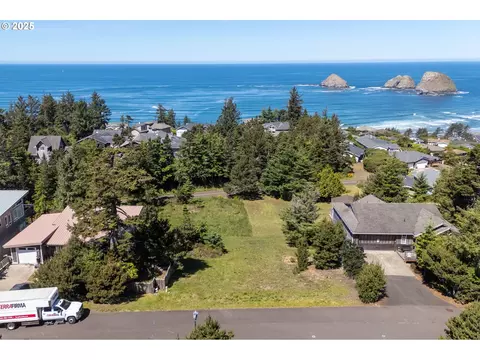 castle pl, Oceanside, OR 97134