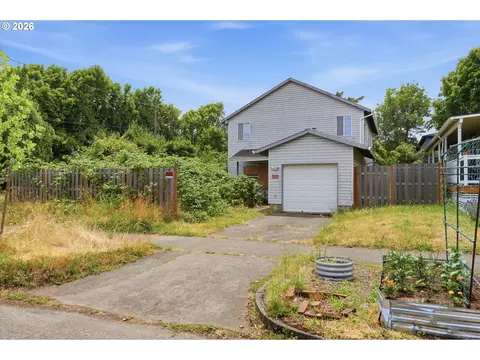 5640 SE Lafayette St, Portland, OR 97206