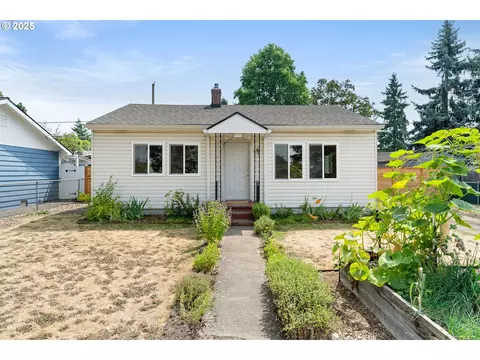 8310 NE Humboldt St, Portland, OR 97220