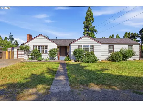 2063 2nd St, Springfield, OR 97477