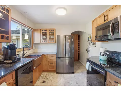 Kitchen - 126 E 19th Ave, Eugene, OR 97401 photo 1 of 3
