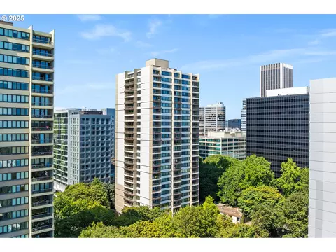 255 SW Harrison St SW #4C, Portland, OR 97201