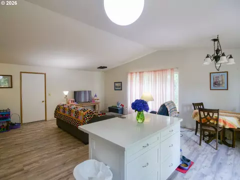 Other - 3635 SE 24th Ct, Gresham, OR 97080 photo 3 of 7