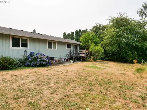 Exterior - 3635 SE 24th Ct, Gresham, OR 97080 photo 8 of 9
