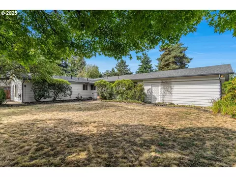 1309 N Hadley Rd, Newberg, OR 97132