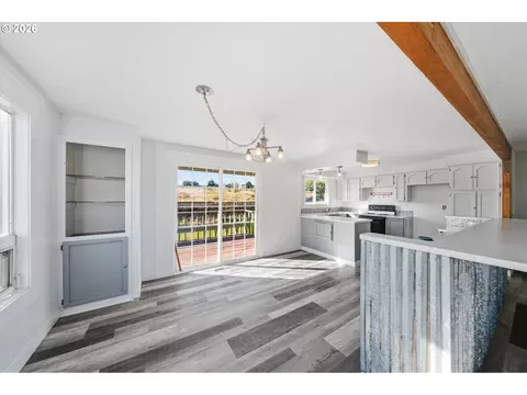 Other - 401 Monroe St, Umatilla, OR 97882 photo 1 of 5