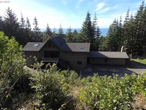 95107 Welsh Dr, Gold Beach, OR 97444