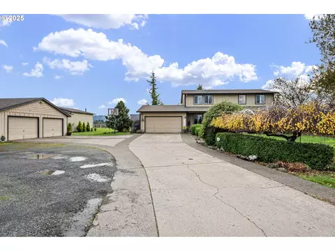 32968 Camas Swale Rd, Creswell, OR 97426