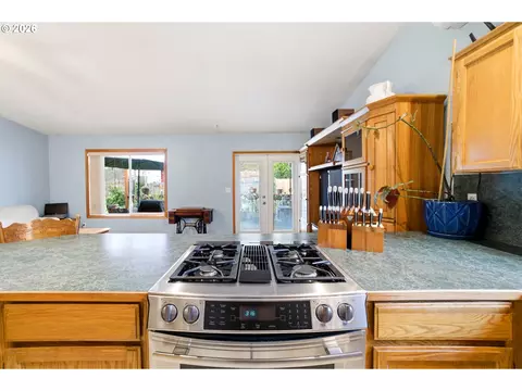 Kitchen - 768 NE Main St, Willamina, OR 97396 photo 7 of 7