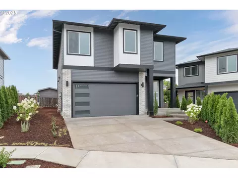 Exterior - 2263 SW Phyllis Pl, Gresham, OR 97080 photo 2 of 5