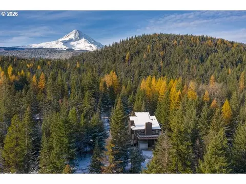 10581 Cooper Spur Rd, Mount Hood, OR 97041