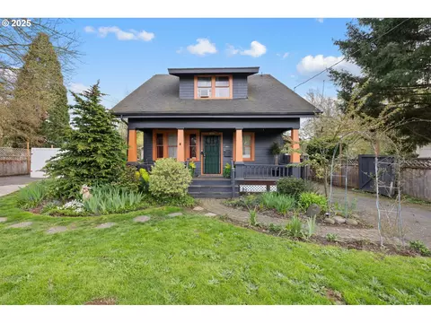 10936 NE Wygant St, Portland, OR 97220