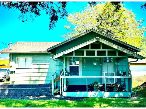1508 Southwest Blvd, Coos Bay, OR 97420