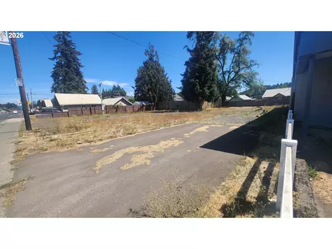 2123 Main St, Sweet Home, OR 97386
