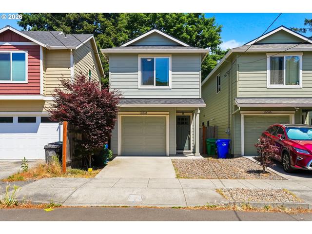 10045 SE Clinton St, Portland, OR 97266