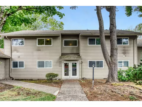 11355 SW Springwood Dr, Portland, OR 97223