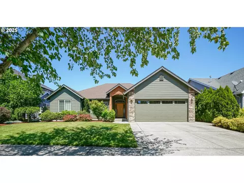 1897 NE Lucy Belle St, Mcminnville, OR 97128