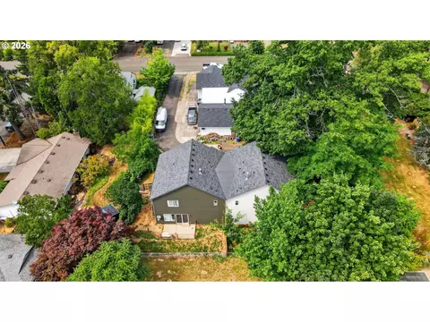 View/Area - 1014 SE 9th St, Gresham, OR 97080 photo 1 of 6