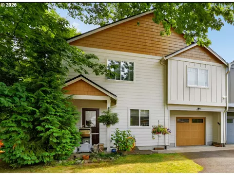 Exterior - 1014 SE 9th St, Gresham, OR 97080 photo 5 of 9