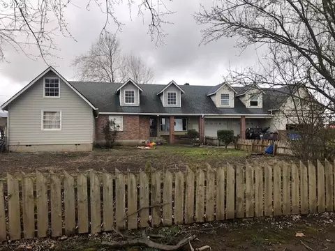 10803 NE 71st Ave, Salem, OR 97305