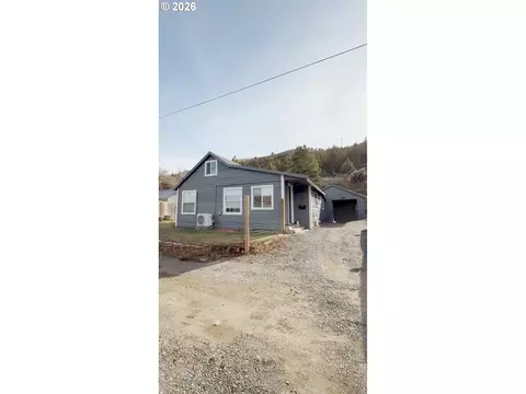 518 SE 2nd Ave, John Day, OR 97845