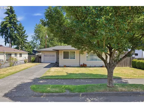 8802 N Chase Ave, Portland, OR 97217