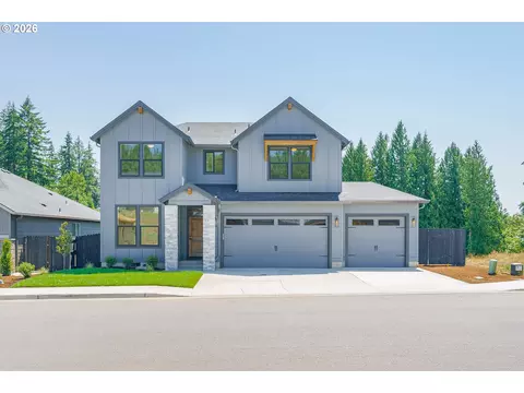508 W 19th St, La Center, WA 98629