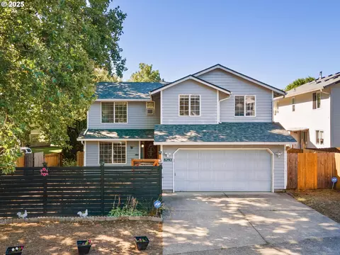 8292 NE Snowberry Loop, Vancouver, WA 98664