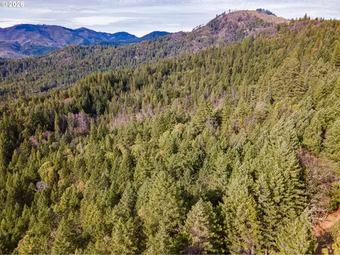 Pleasant Cr Rd, Rogue River, OR 97537 photo 1