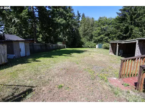 64608 E Bay Rd, North Bend, OR 97459 photo 30