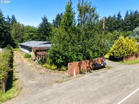 64608 E Bay Rd, North Bend, OR 97459 photo 42