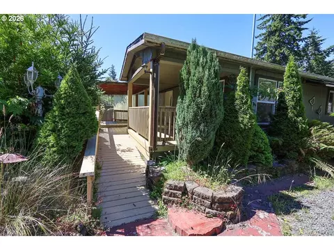 64608 E Bay Rd, North Bend, OR 97459 photo 29