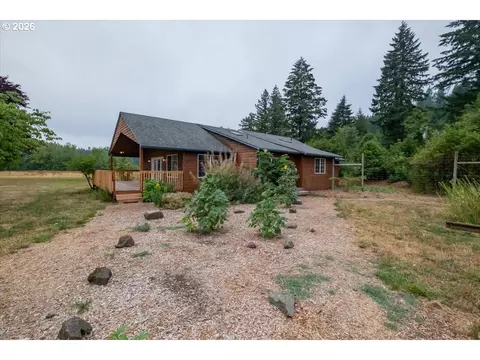 Exterior - 36435 Devitt Rd, Blodgett, OR 97326 photo 4 of 10