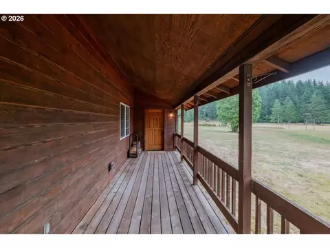 Exterior - 36435 Devitt Rd, Blodgett, OR 97326 photo 2 of 10