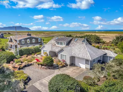 4930 Fairway Ave, Gearhart, OR 97138