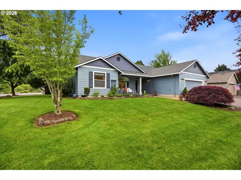 19577 Morrie Dr, Oregon City, OR 97045