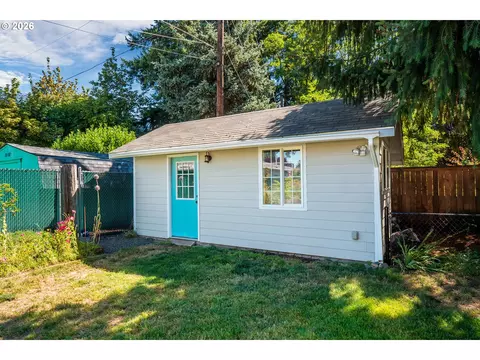 1807 Milo Way, Eugene, OR 97404 photo 34