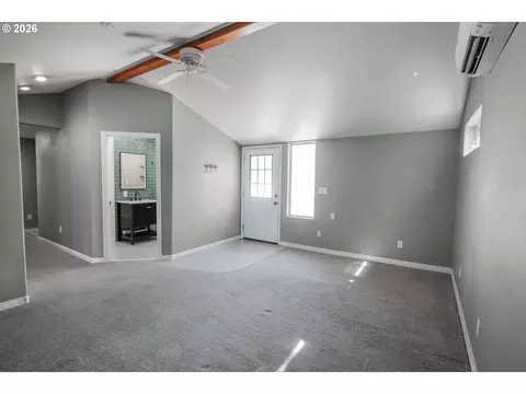 1807 Milo Way, Eugene, OR 97404 photo 14