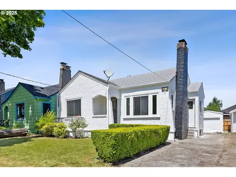 5817 SE Bush St, Portland, OR 97206