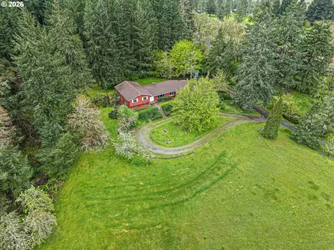 View/Area - 28974 Gimpl Hill Rd, Eugene, OR 97402 photo 2 of 7