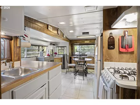 Kitchen - 252 Outer Dr, Florence, OR 97439 photo 3 of 3