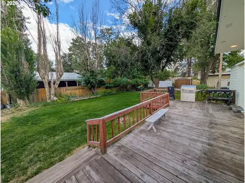 590 Cedar St, Elgin, OR 97827 photo 25